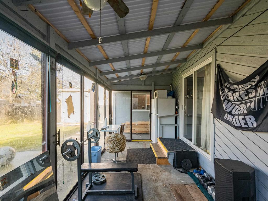 Listing Image for R3080588