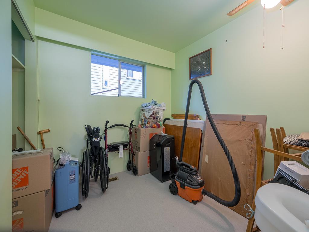 Listing Image for R3080588