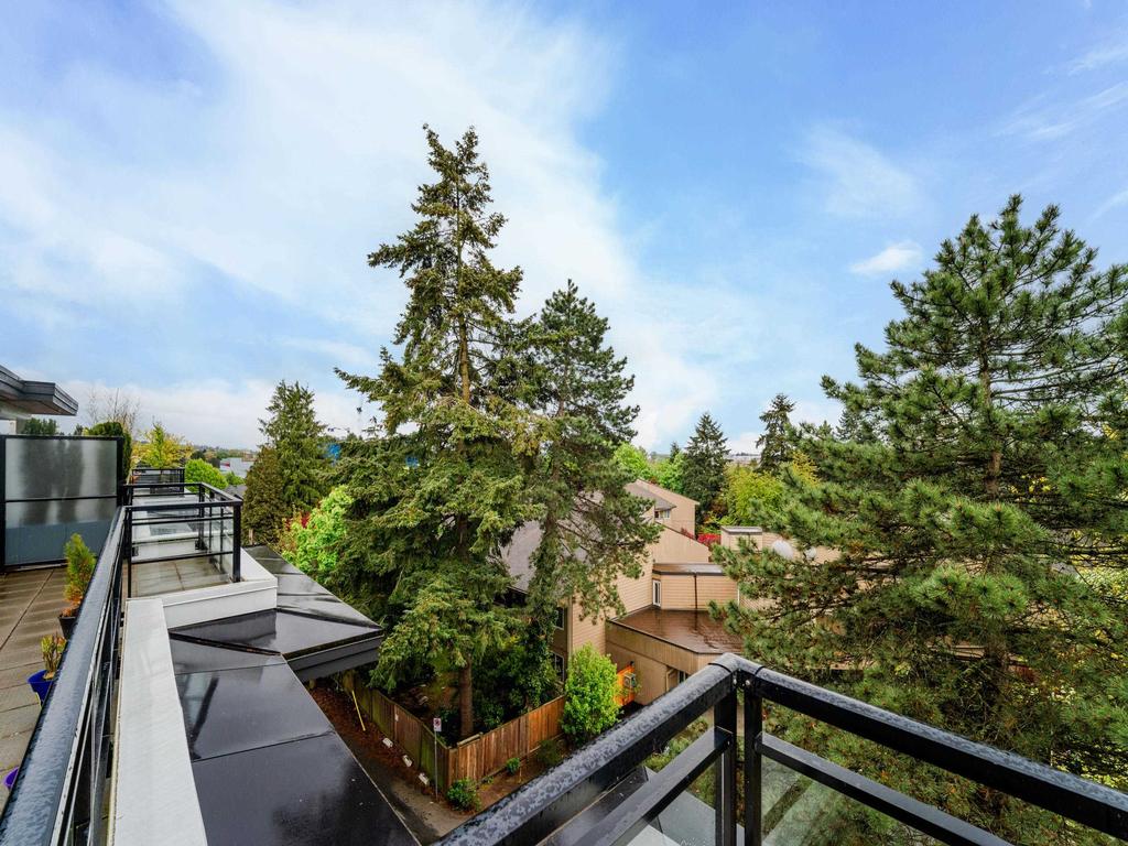 Listing Image for R3080596