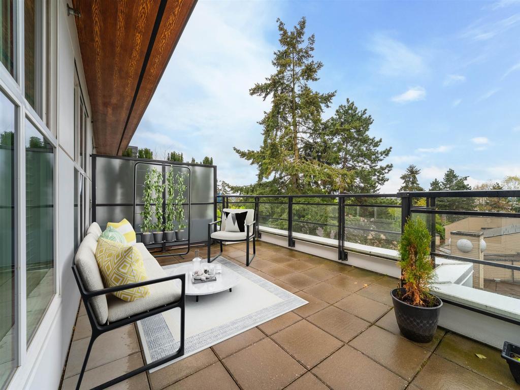 Listing Image for R3080596