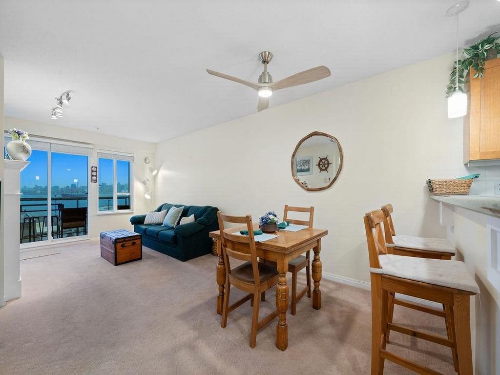 Listing Image for R3080639