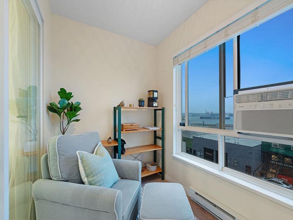 Listing Image for R3080639