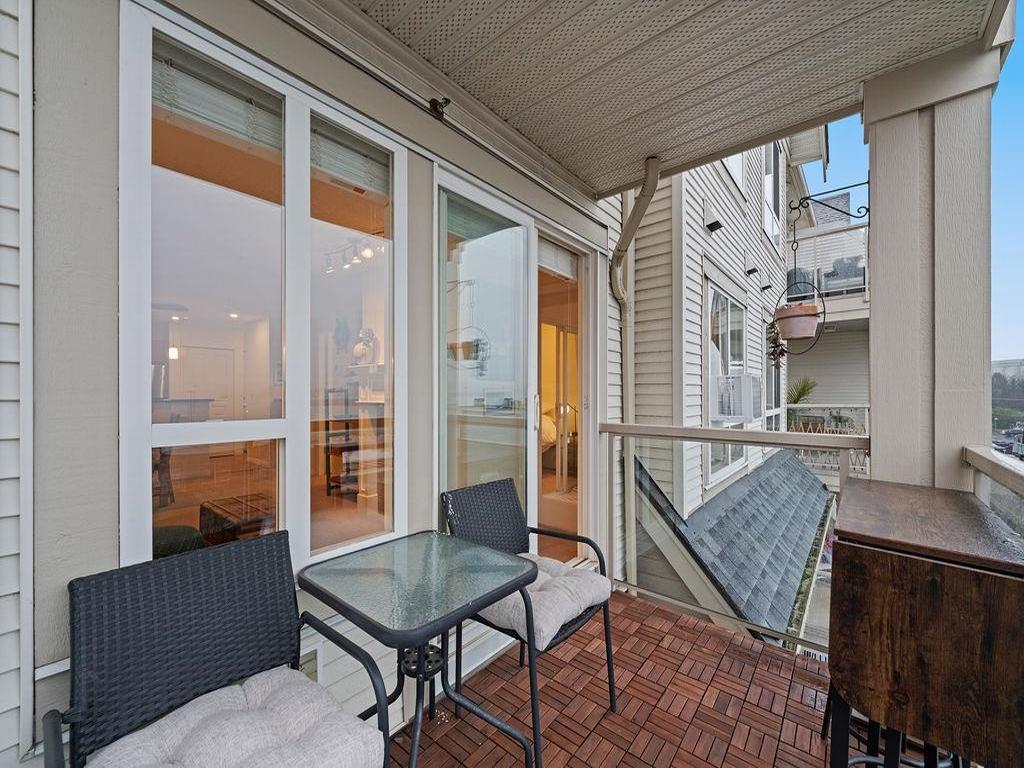 Listing Image for R3080639