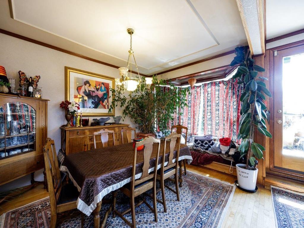 Listing Image for R3080658