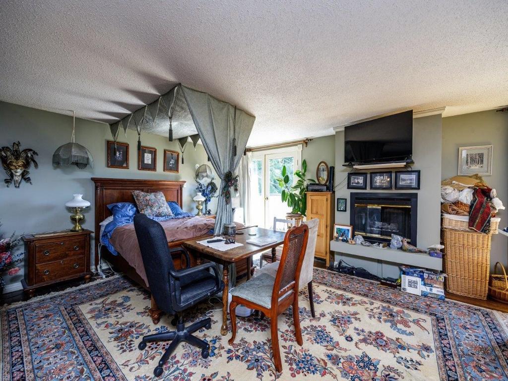 Listing Image for R3080658