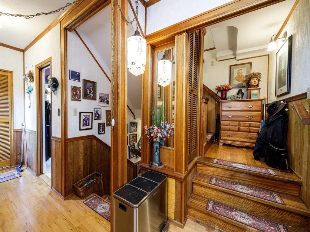 Listing Image for R3080658