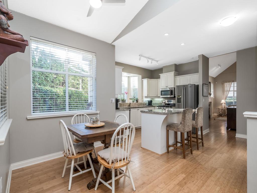 Listing Image for R3080659