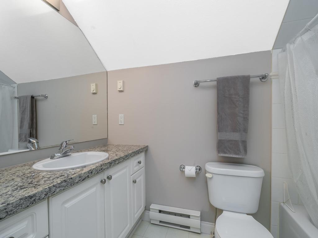 Listing Image for R3080659