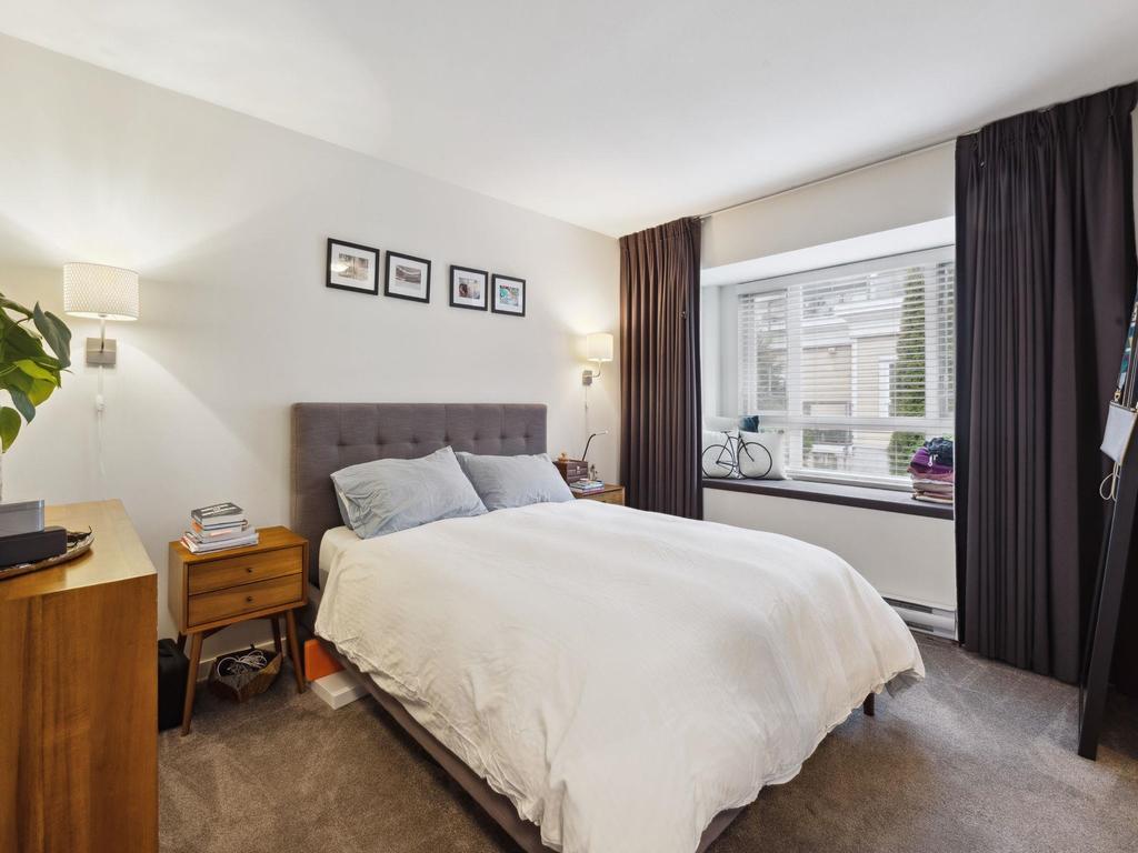 Listing Image for R3080666