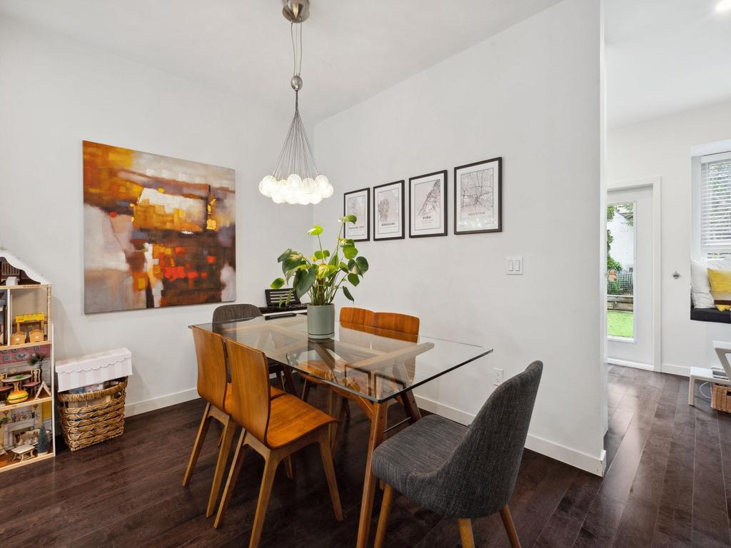 Listing Image for R3080666