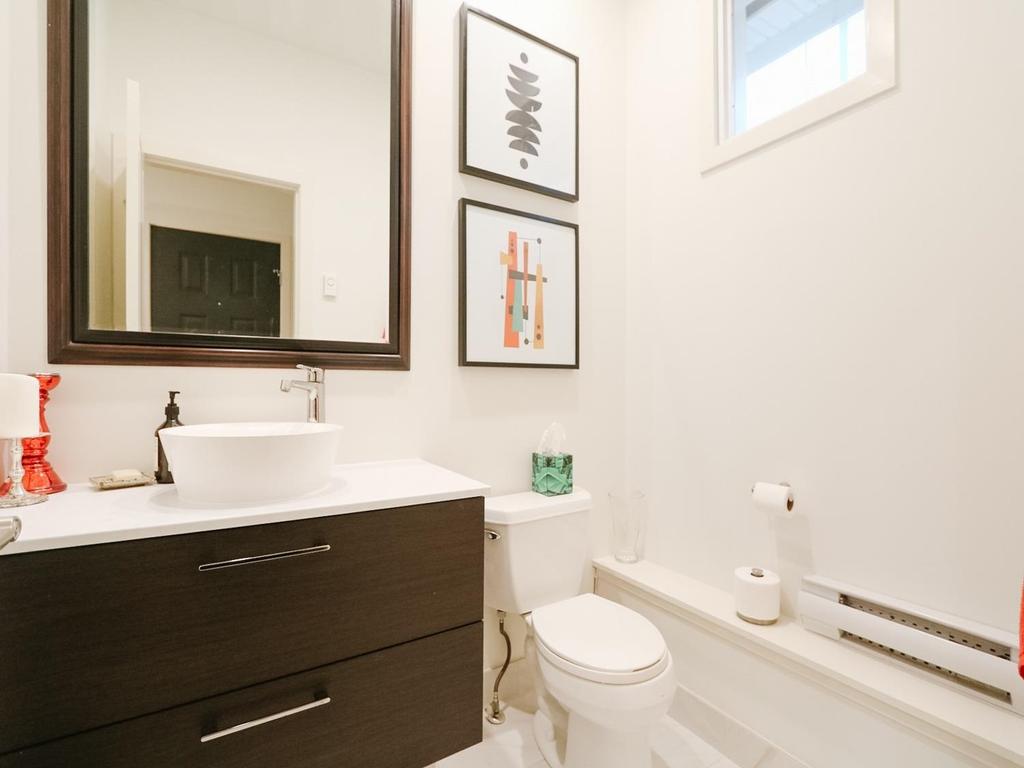 Listing Image for R3080666