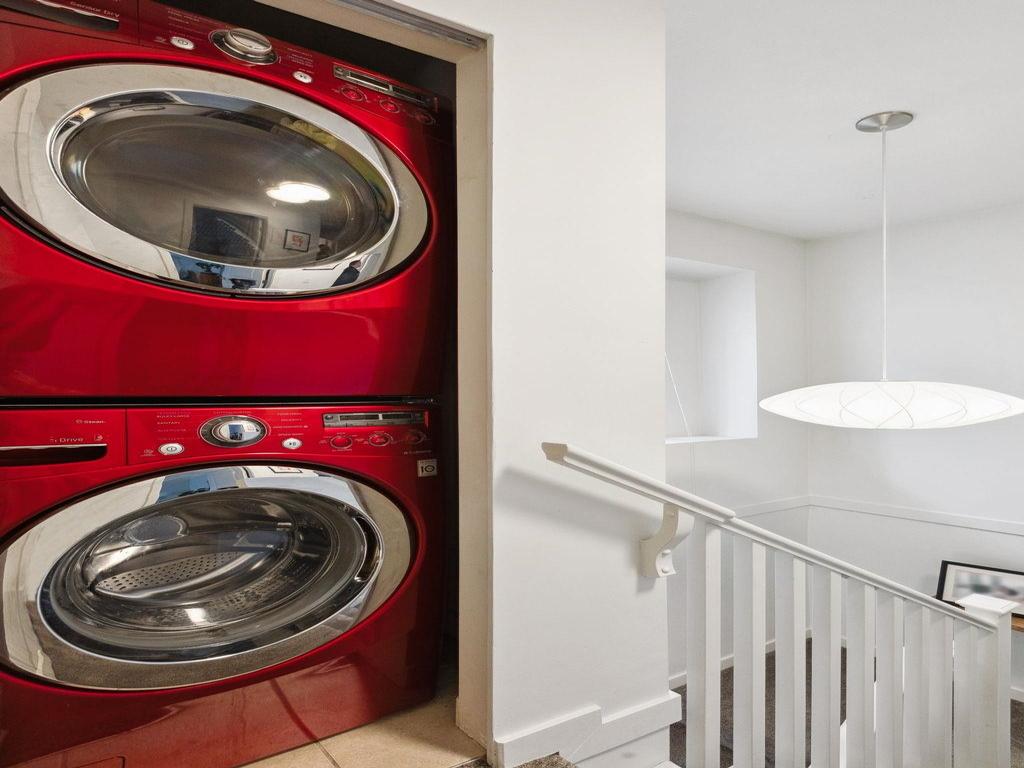 Listing Image for R3080666