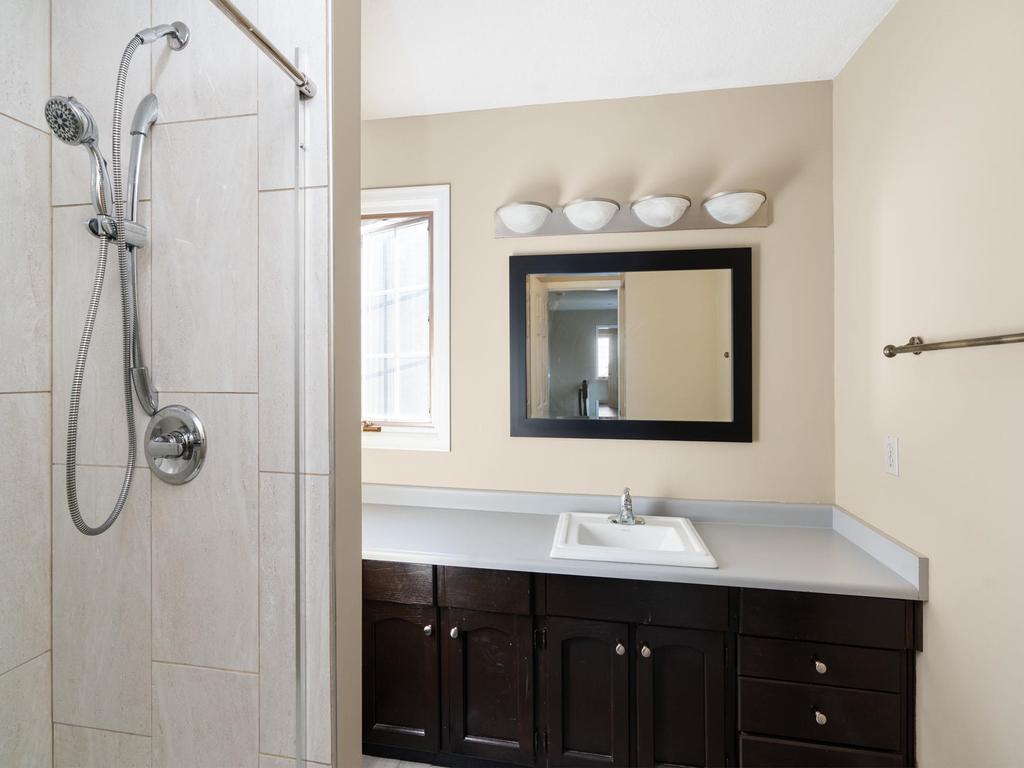 Listing Image for R3080671