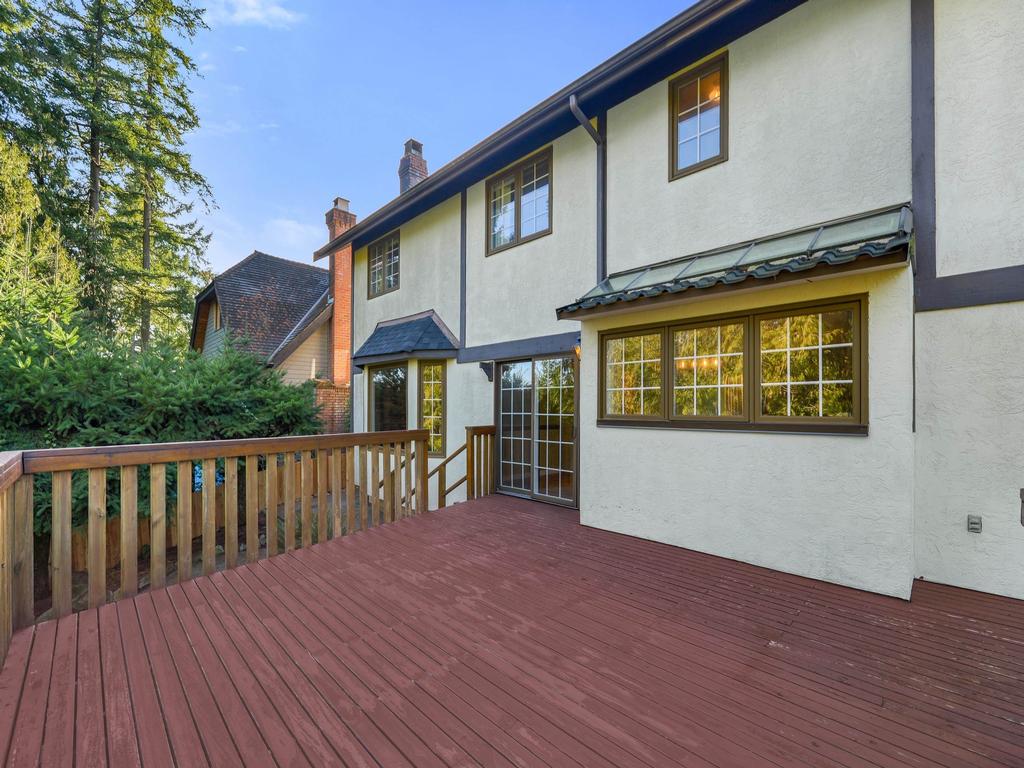 Listing Image for R3080671