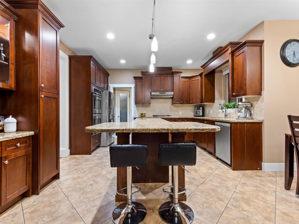 Listing Image for R3080684