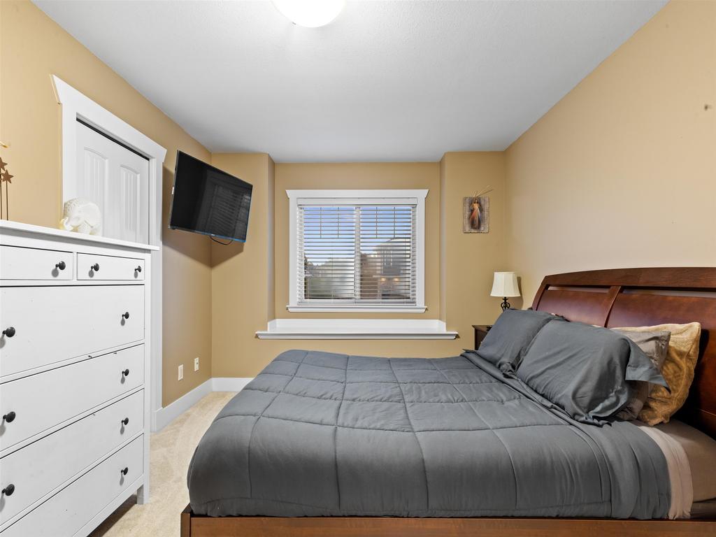 Listing Image for R3080684