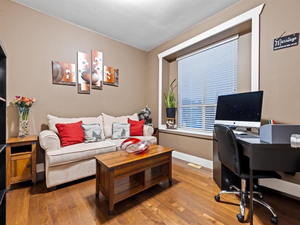 Listing Image for R3080684