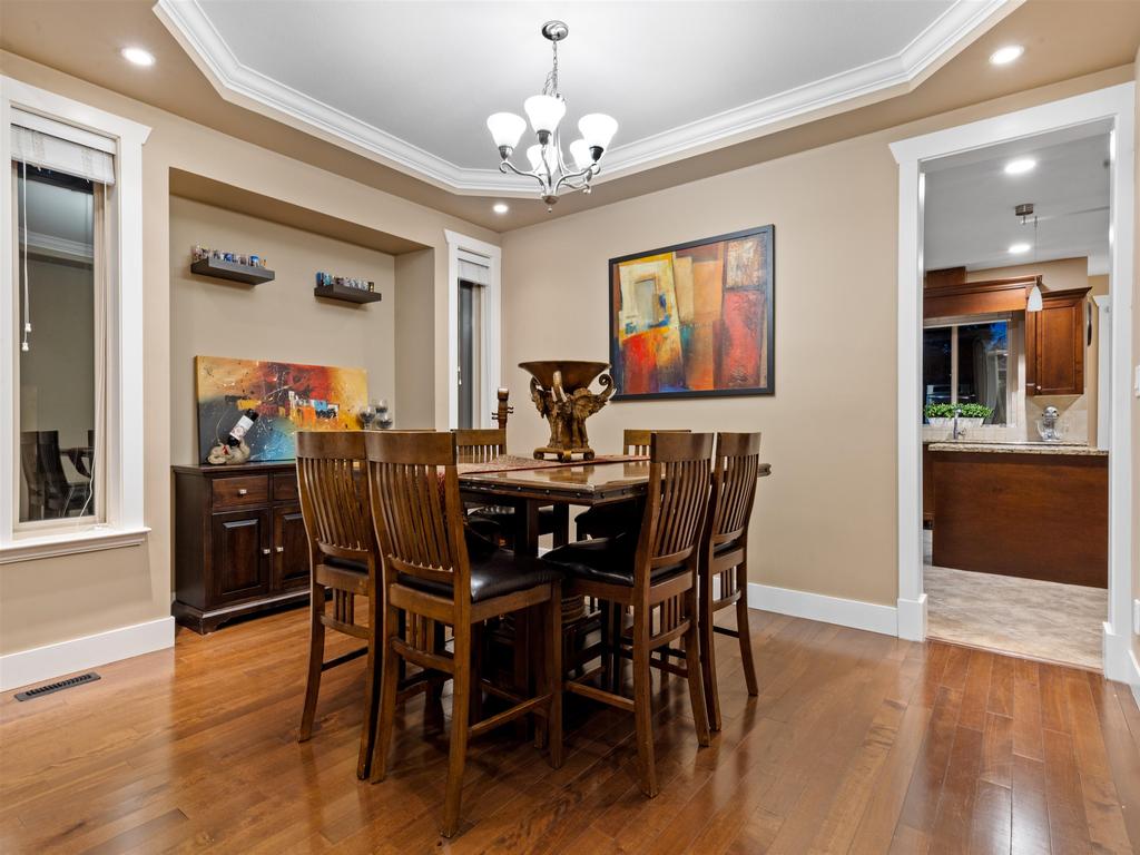 Listing Image for R3080684