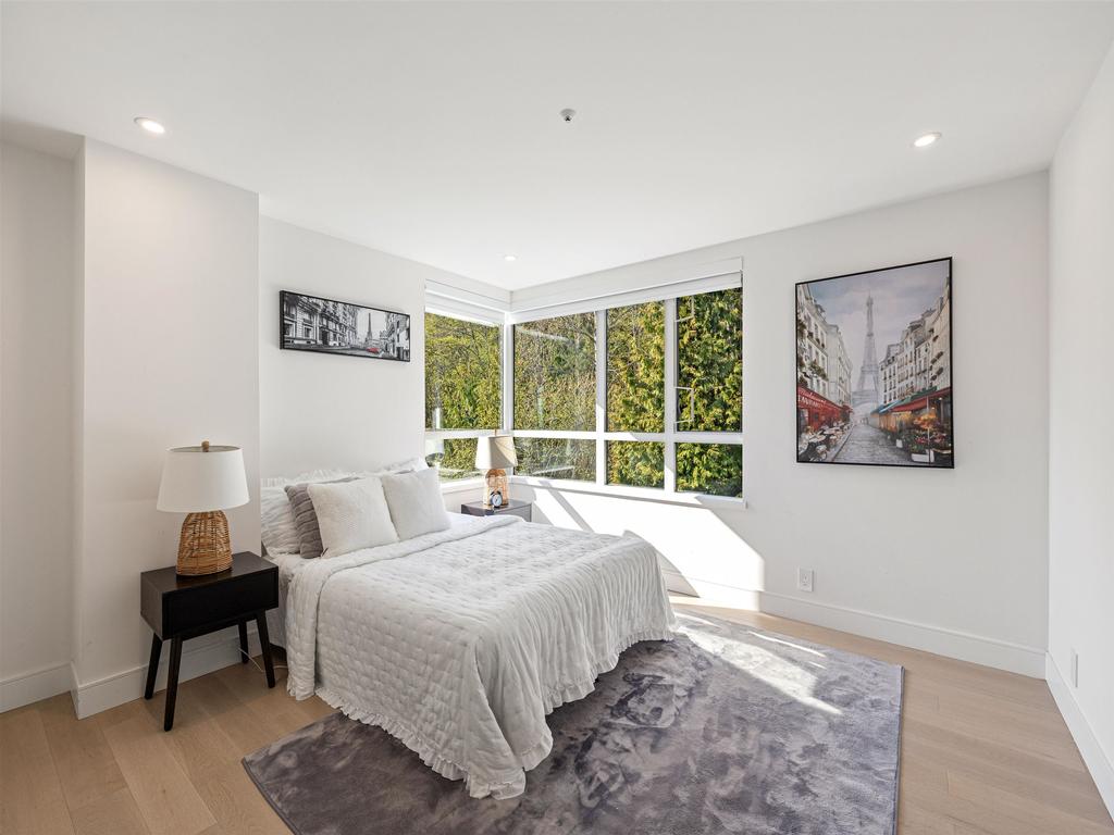 Listing Image for R3080686