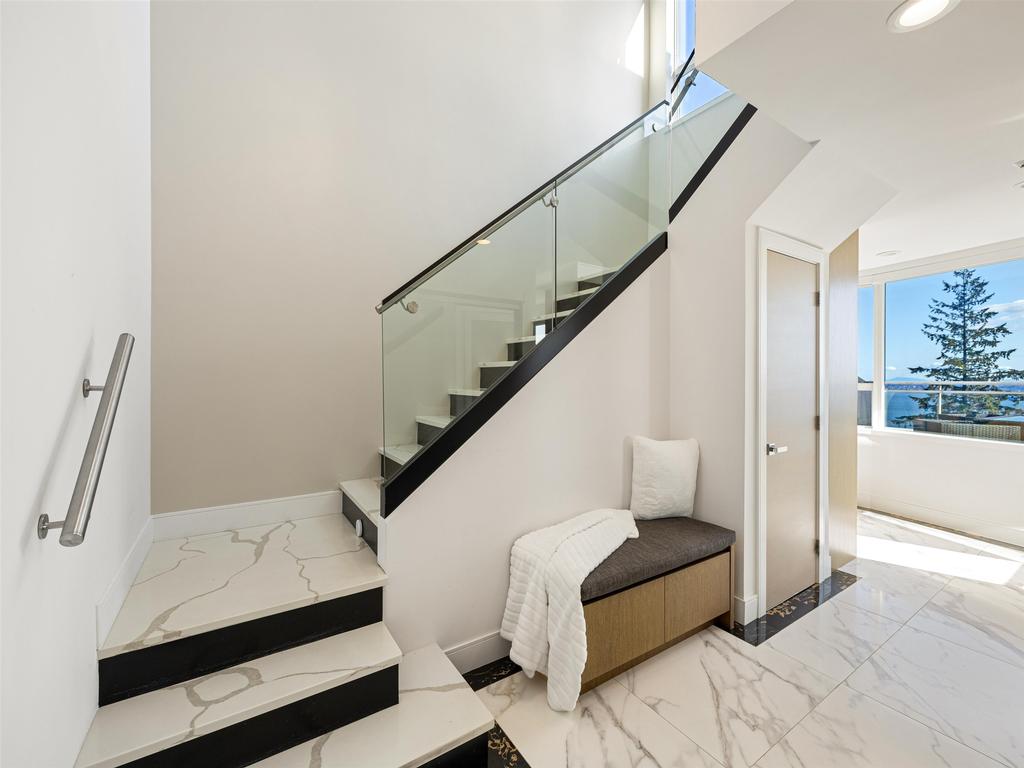 Listing Image for R3080686