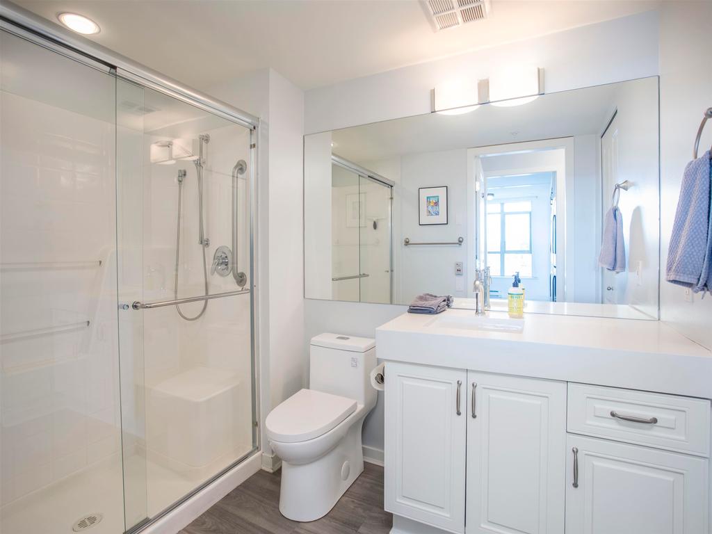 Listing Image for R3080690