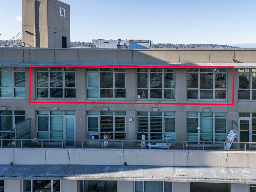 Listing Image for R3080690