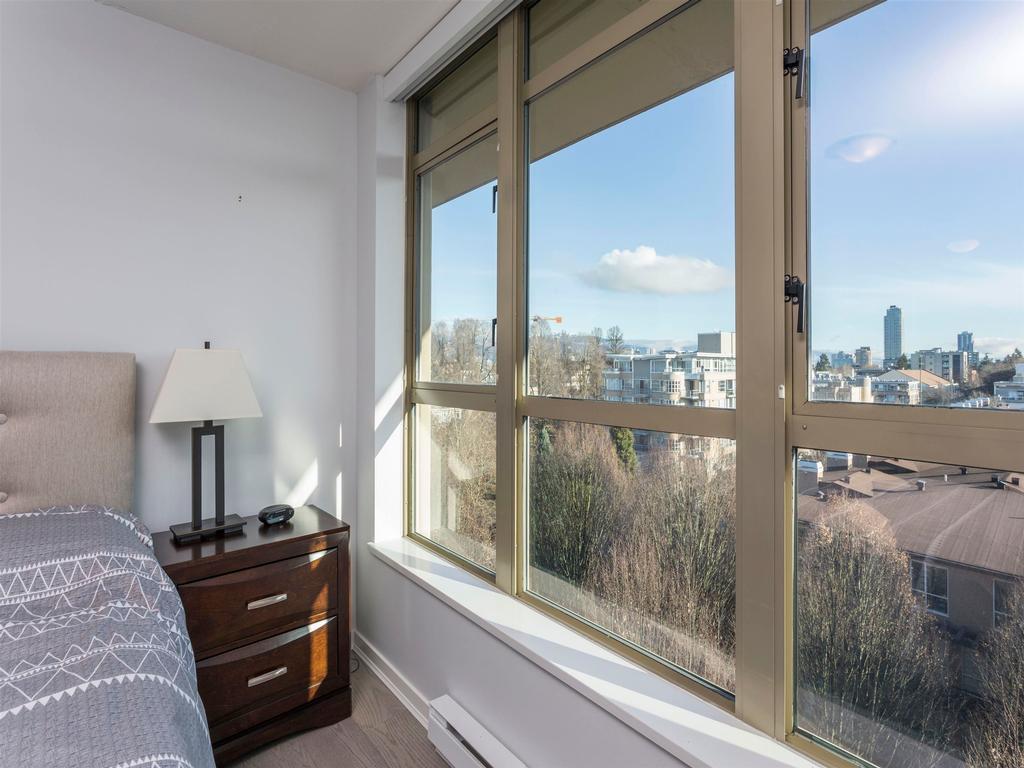 Listing Image for R3080690