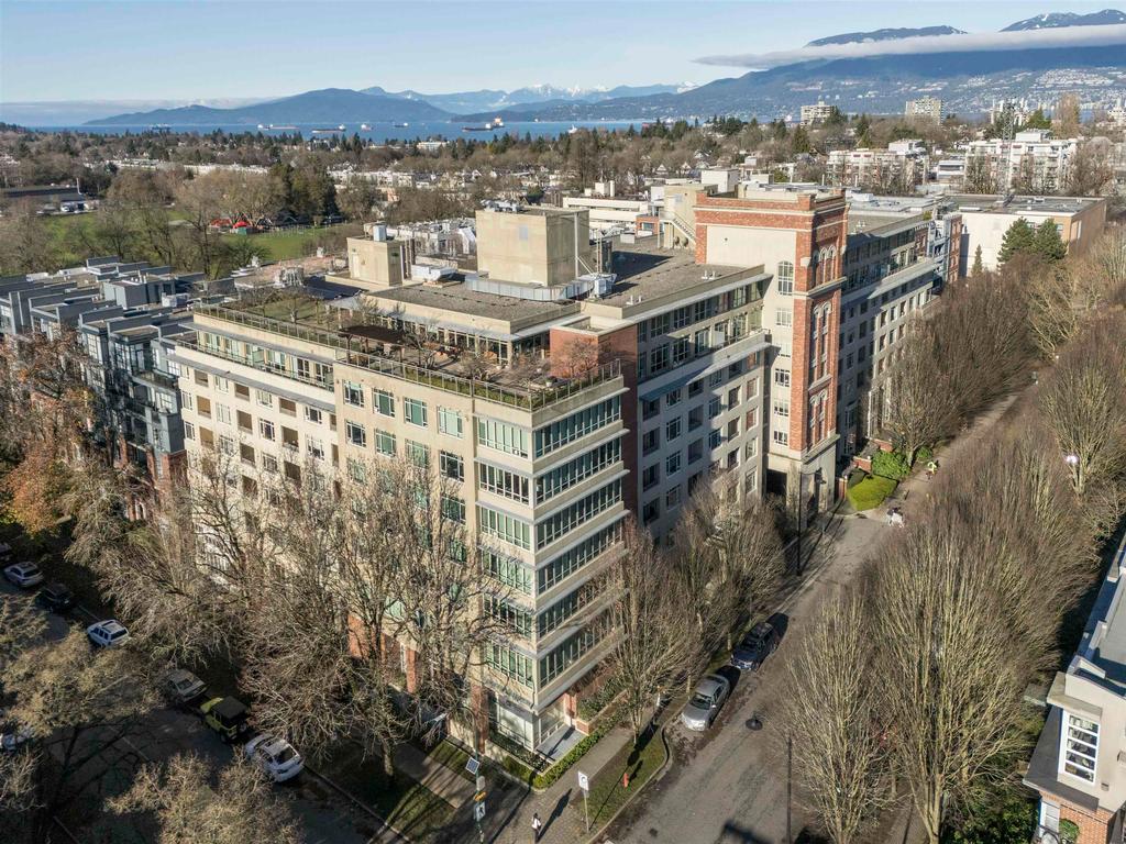 Listing Image for R3080690