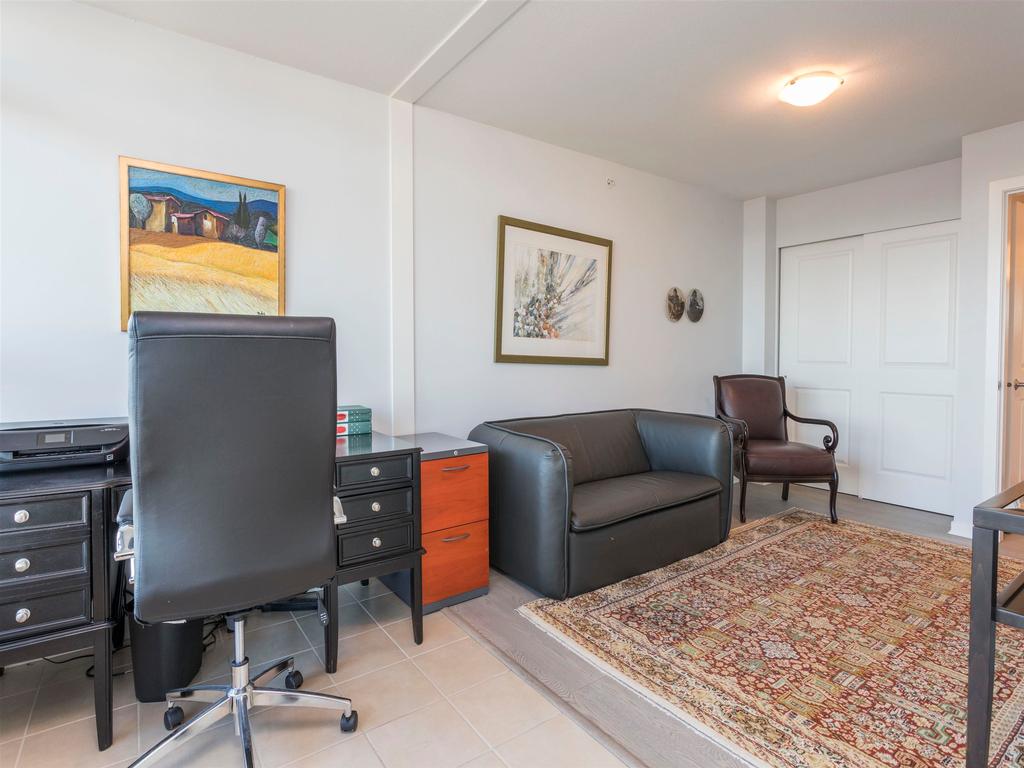 Listing Image for R3080690