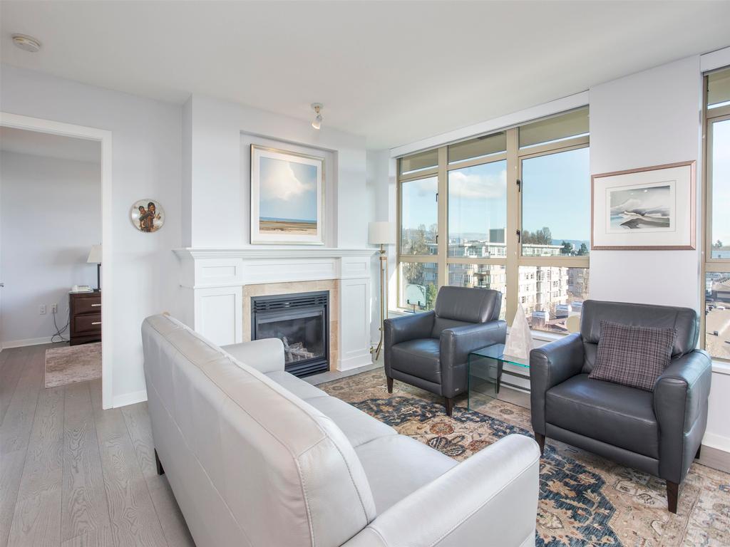 Listing Image for R3080690