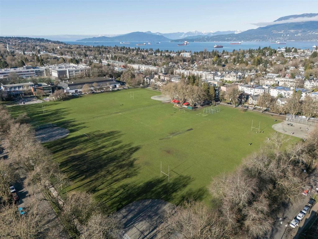 Listing Image for R3080690