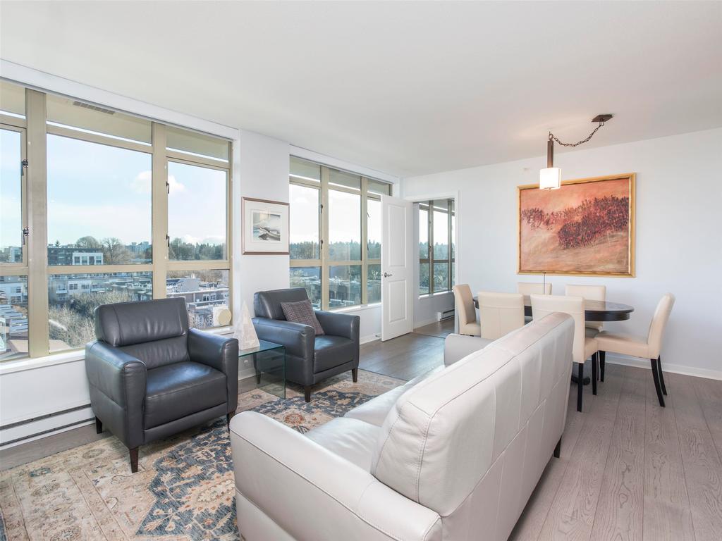 Listing Image for R3080690