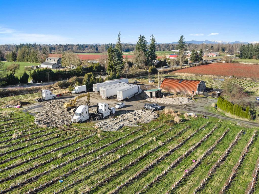 Listing Image for R3080705