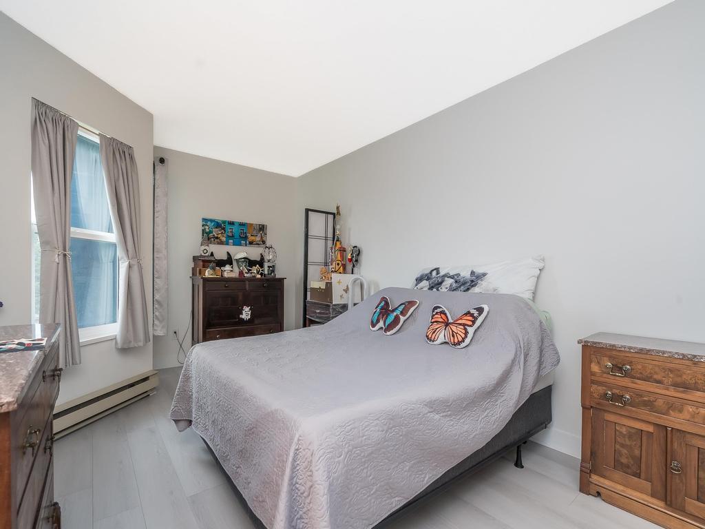 Listing Image for R3080712