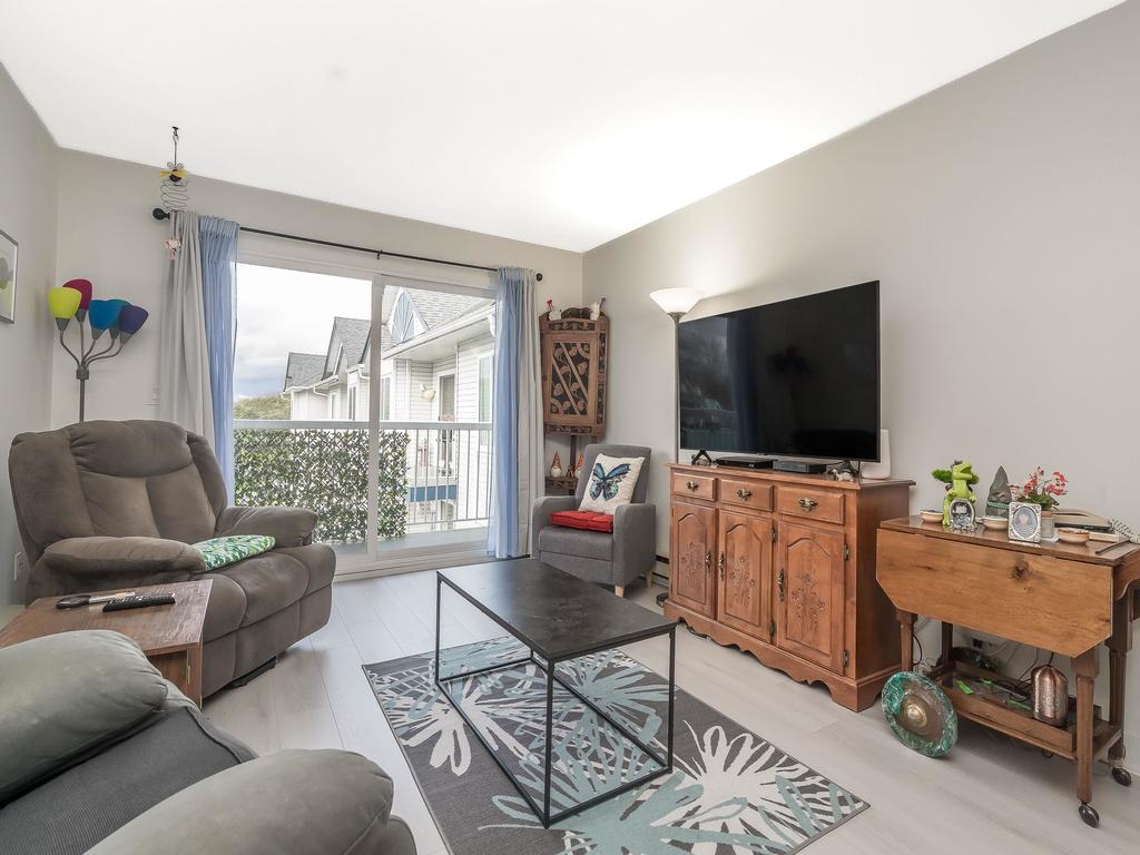 Listing Image for R3080712