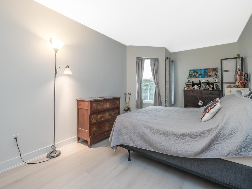 Listing Image for R3080712