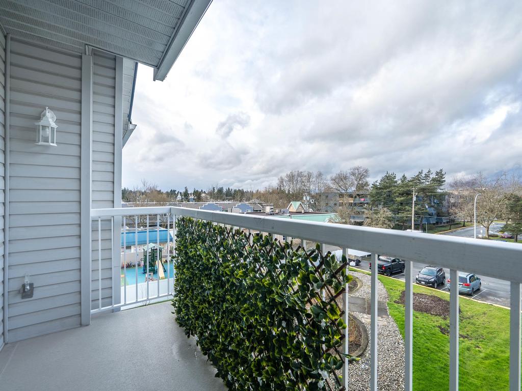 Listing Image for R3080712