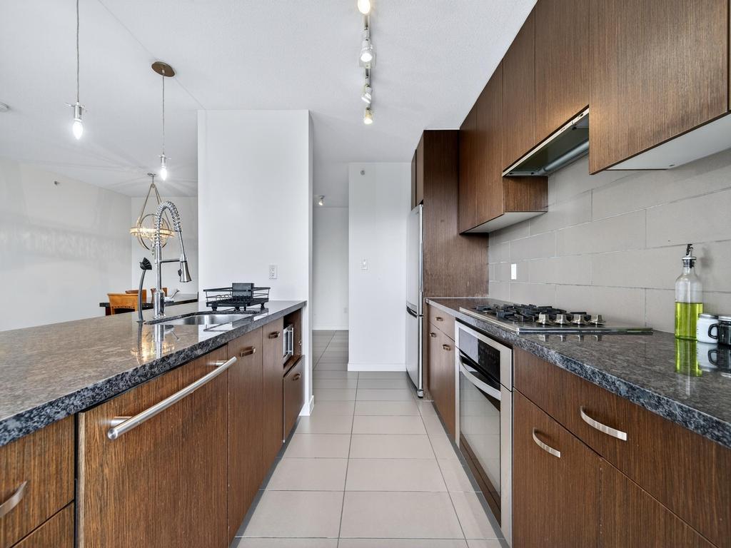 Listing Image for R3080715