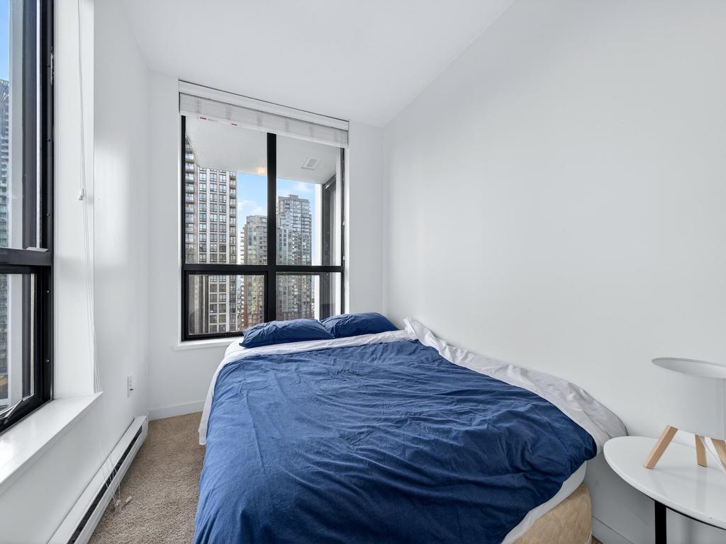 Listing Image for R3080715