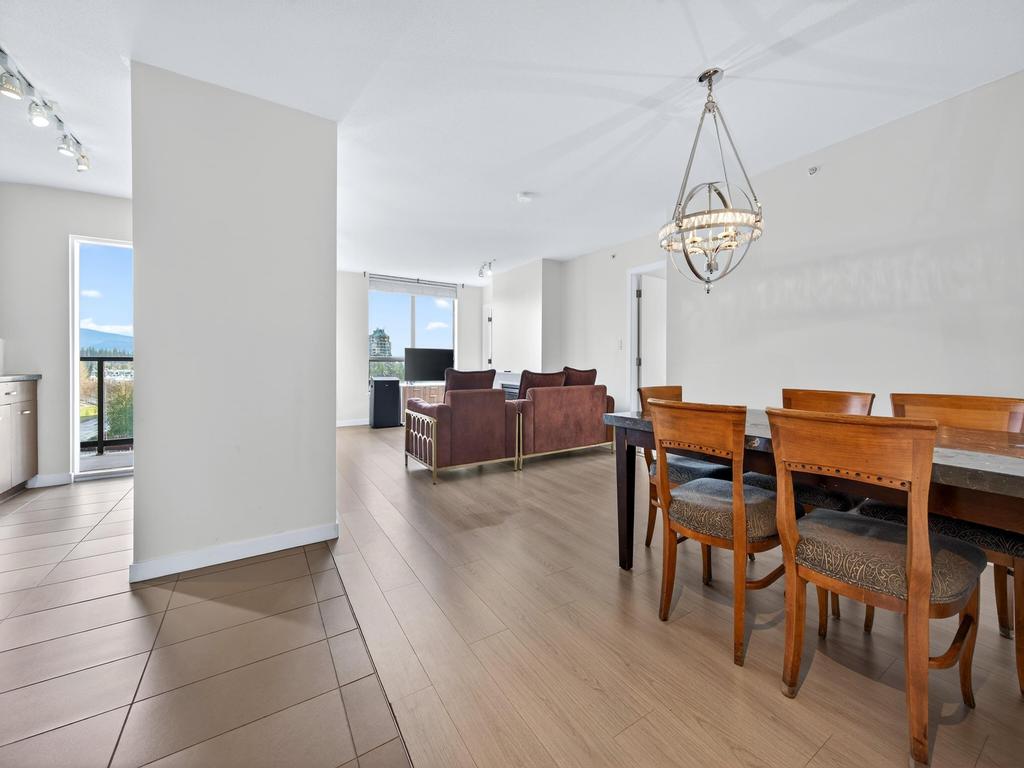 Listing Image for R3080715