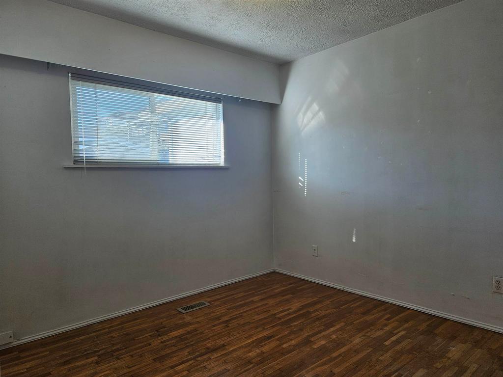Listing Image for R3080716