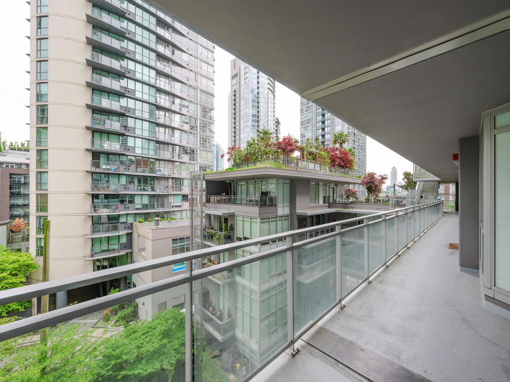 Listing Image for R3080724