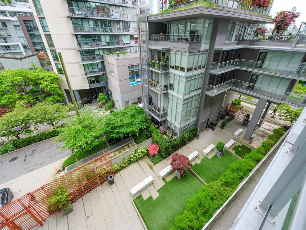 Listing Image for R3080724