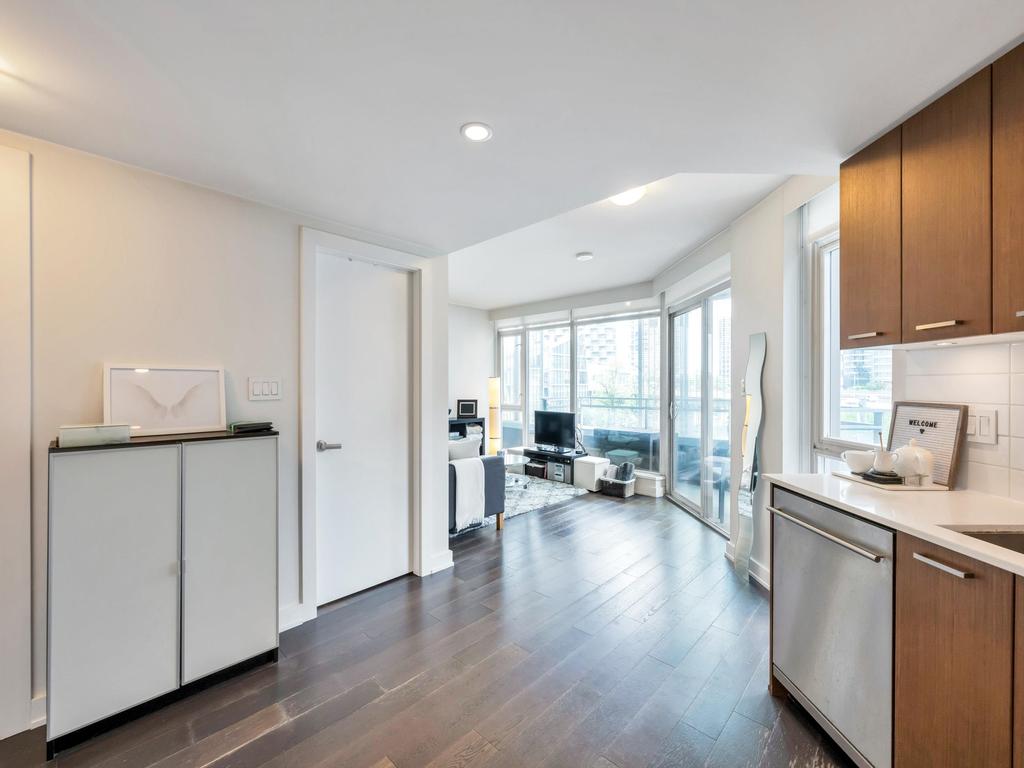 Listing Image for R3080724