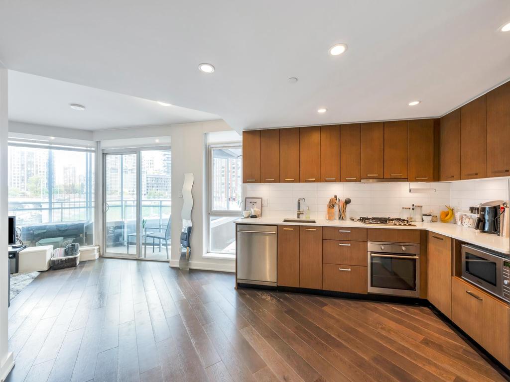 Listing Image for R3080724