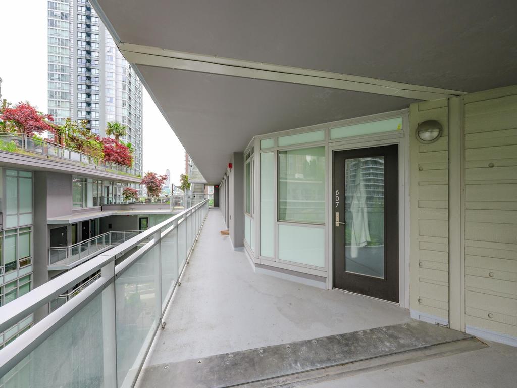 Listing Image for R3080724