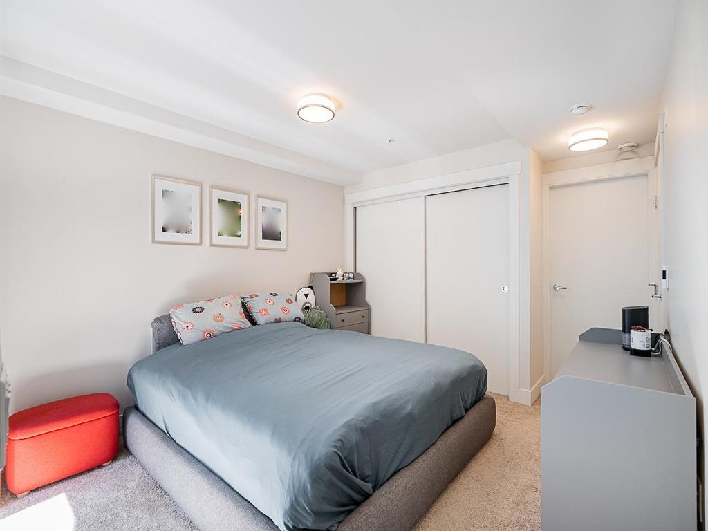 Listing Image for R3080727