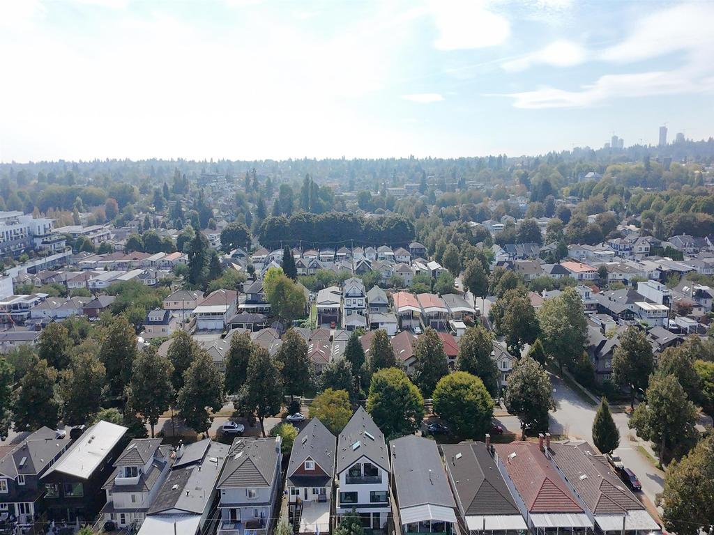 Listing Image for R3080727