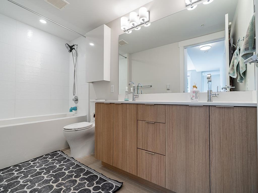 Listing Image for R3080727