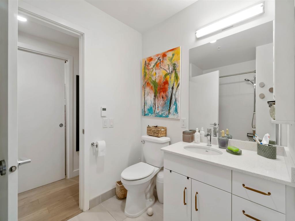 Listing Image for R3080732